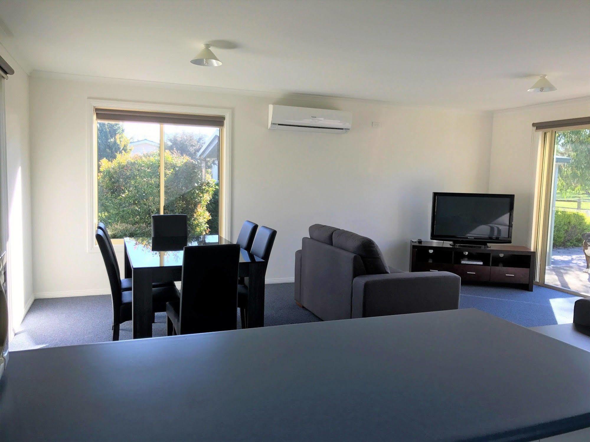 Woodbyne Resort Wimbledon Heights Eksteriør billede